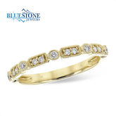 14 Karat Yellow Gold Wedding Band or Fashion Ring with 0.13 Carats Tot