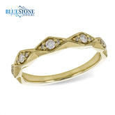 14KYG Diamond Shaped Ring w/ Diamonds - Sz. 7