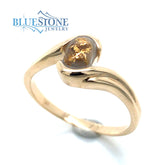 14 Karat Yellow Fashion Ring with an Oval Gold Quartz from the local S