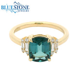 14K Gold Ring with Bi-Colored Indicolite Tourmaline. Size 7