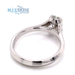 18K White Gold Engagement Ring w/ a 0.90ct Modified Diamond(size 6.25)