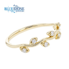 14kt Yellow Gold Diamond Ring- Size 7