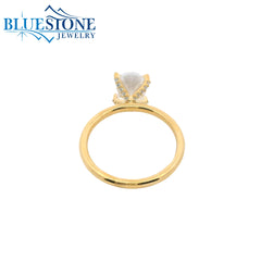 14KYG Engagement Ring w/ 1.50ct Oval LAB Diamond - Size 6.5