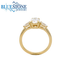 10KYG Oval LAB-Grown Diamond Ring; 1.375tcw - Size 6.5