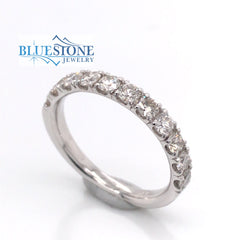 14K White Gold Wedding Band w/Round Diamonds at 0.90cttw(size 6.25)