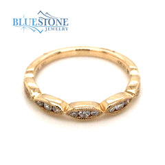 14K Yellow Gold Diamond Ring- Size 6.5