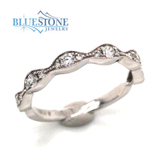 18K White Gold Diamond Ban- Size 6.75