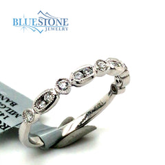 14 Karat White Gold Ring with 9 Diamonds - Sz. 6.75