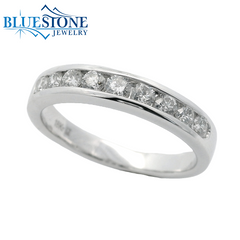 18K White Gold Diamond Ring- Size 7