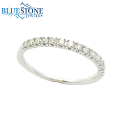 14K White Gold Diamond Ring- Size 7