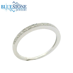 14K White Gold Diamond Ring- Size 6.75