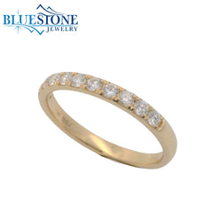 14kt Yellow Gold Ring- Size 7.75