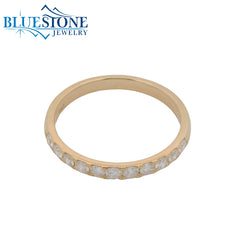 14kt Yellow Gold Ring- Size 7.75