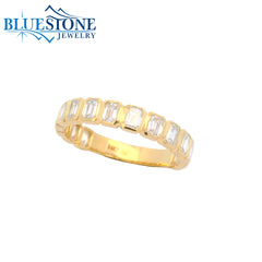 14KYG LAB-Diamond Band w/ Bezel Set Emerald Cut - Sz. 7