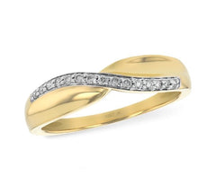 14K Yellow Gold Band/Ring with Diamonds- Size 7