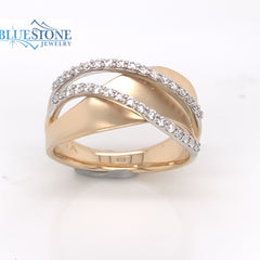 14 Karat Yellow Gold Ring with 34 Round Diamonds at 0.38 Carats Total