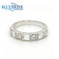 14K White Gold Fashion/Wedding Band w/ 1.02cttw of Diamonds(size 6.5)