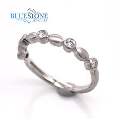 14 Karat White Gold Diamond Ring