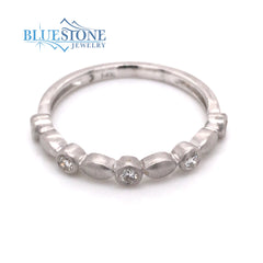 14 Karat White Gold Diamond Ring
