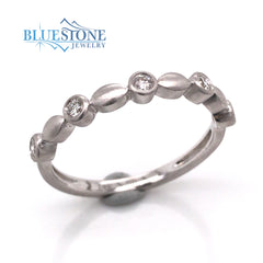 14 Karat White Gold Diamond Ring