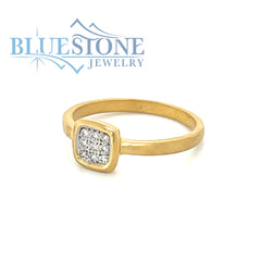 14K Yellow Gold Matte-Finished Ring w/ 0 09cttw Diamonds-Size 6.75