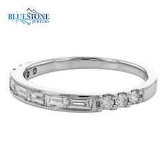 14KT White Gold Ring with Diamonds - Sz. 7