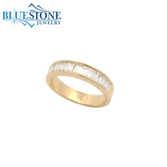 14KYG Ring w/ Channel Set Baguette Diamonds - Sz. 7