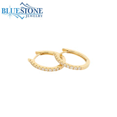 14KYG Oval Huggie Earrings w/ 20 Diamonds - 14.1mm