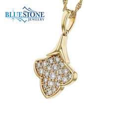 14kt Yellow Gold Diamond Pendant