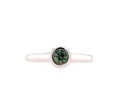 14kt White Gold 0.32 Carat Green Sapphire Ring