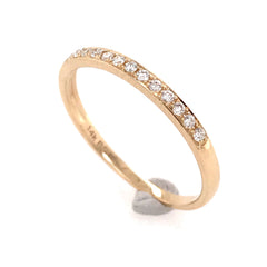 14 Karat Yellow Gold Diamond Ring - Size 7.5