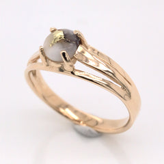 14 Karat Yellow Gold Ring w/ Gold Quartz - Size 7.75