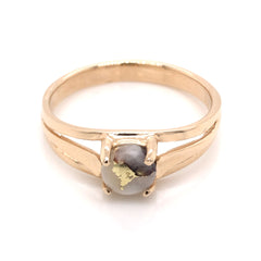 14 Karat Yellow Gold Ring w/ Gold Quartz - Size 7.75