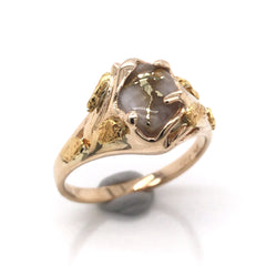 14kt Yellow Gold Ladies Ring w/ Gold Quartz & Gold Nuggets