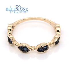 14 Karat Yellow Gold Sapphire Ring
