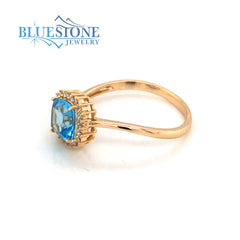 14K Yellow Gold Ring Swiss Blue Topaz & Diamonds(Size 7.5)