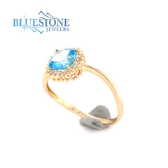 14K Yellow Gold Ring Swiss Blue Topaz & Diamonds(Size 7.5)