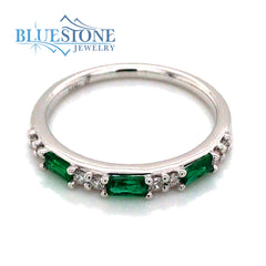 14K White Gold Emerald and Diamond Ring- Size 7