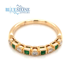 14KYG Emerald & Diamond Ring - Sz. 7