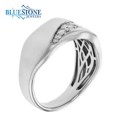 14kt White Gold and Diamond Ring