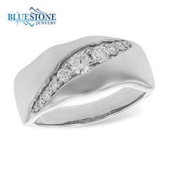 14kt White Gold and Diamond Ring