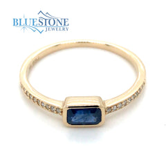 14 Karat Yellow Gold Ring with One 3mm x 5mm 0.36 Carat Rectangular Cu