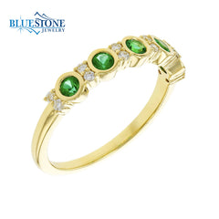 14kt Yellow Gold Emerald and Diamond Ring- Size 7.25