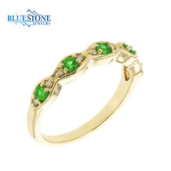 14kt Yellow Gold Emerald and Diamond Ring- Size 7