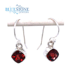 Silver Garnets Earrings