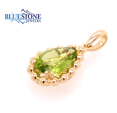 14 Karat White Gold Pendant with 1.30 Carat Peridot Cut Peridot.
Chai