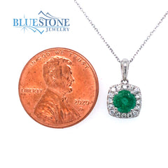 14 Karat White Gold Pendant with One 5.5mm Round Natural Emerald and 1