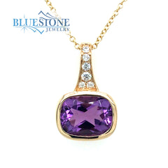 14 Karat Yellow Gold Pendant with One 9mm x 7mm Rectangular Cushion Cu