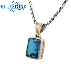 Medium Silver Emerald Cut London Blue Topaz - 20" Regular