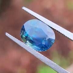 Loose 5.50 Carat Natural Sapphire Gemstone